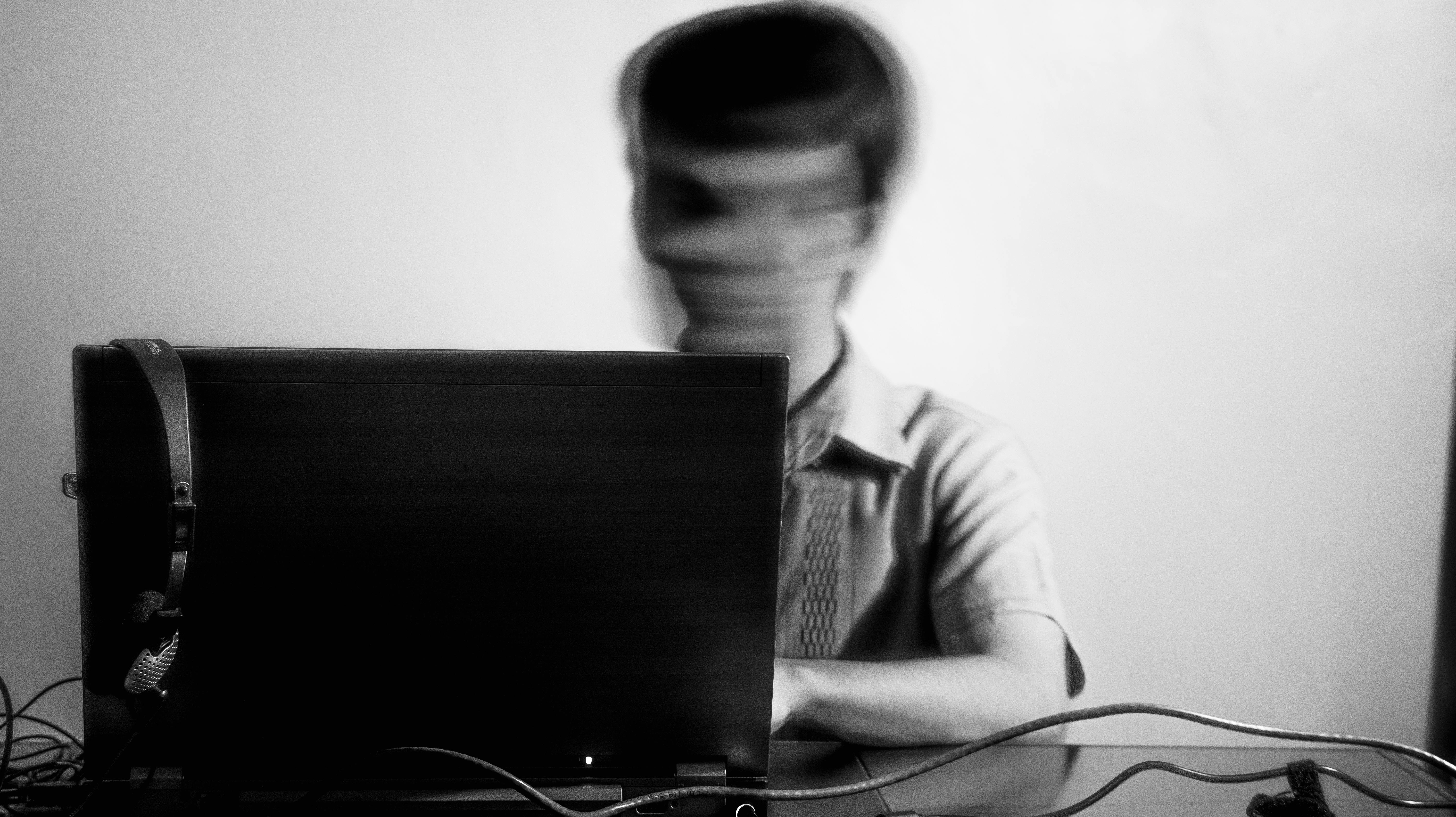Narcisismo nas Redes Sociais: Como Proteger Sua Saúde Mental pexels photo 7531979 7531979