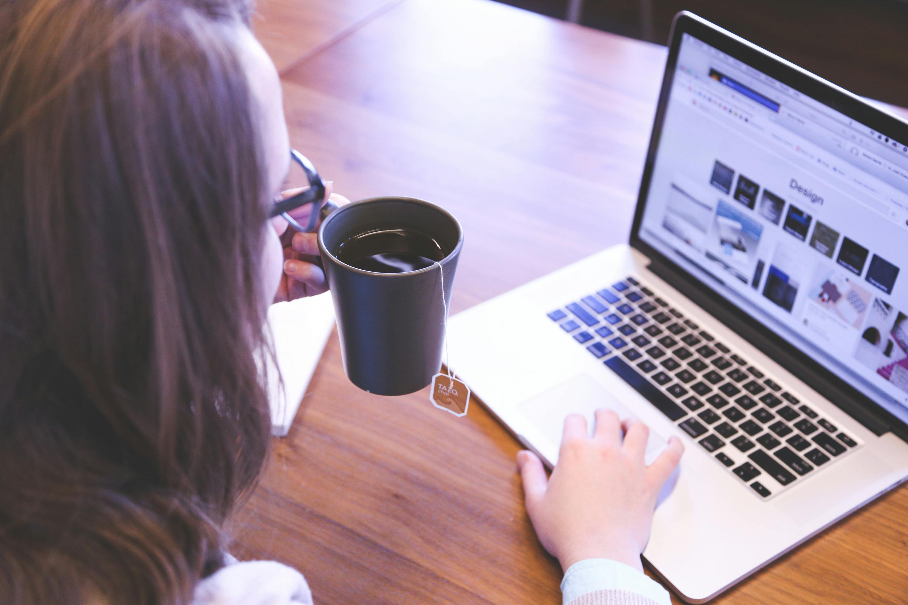 Redator Web: Como Ganhar Dinheiro Escrevendo Artigos e Conteúdos startup photos 7360